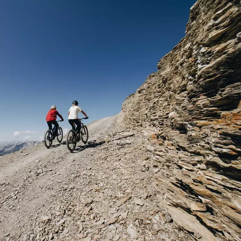 From the Glacier to the Valley enduro Crans-Montana